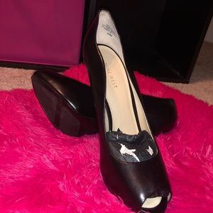 Nine West Black heels